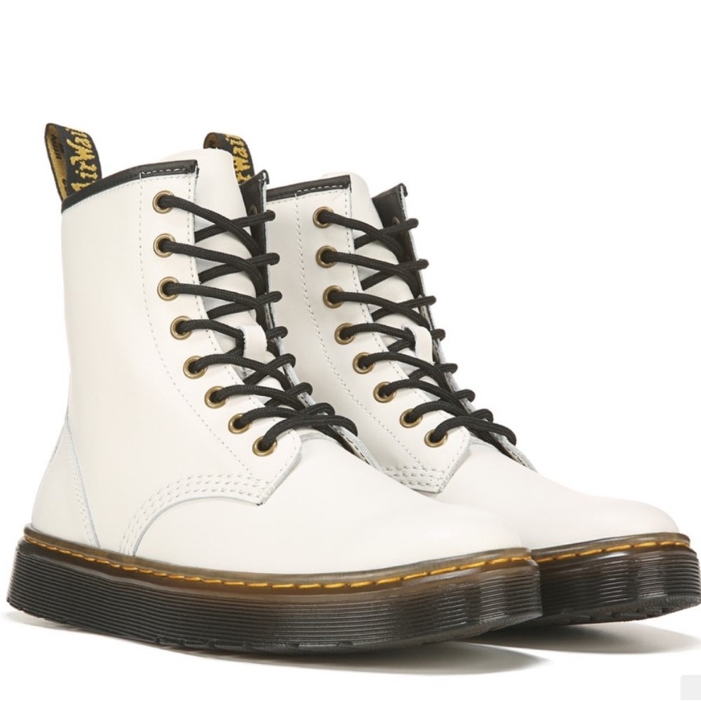 Dr. Martens Zavala Combat Boot White Leather Womens size 7